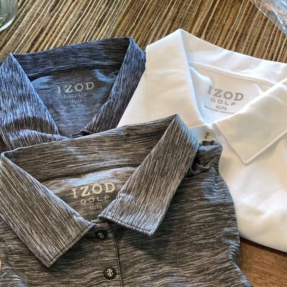 Women’s sleeveless Izod golf tops, In White, black, and navy

SOLD
